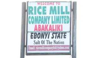  ??  ?? The Abakaliki rice mill employs hundreds of staff and casual workers.