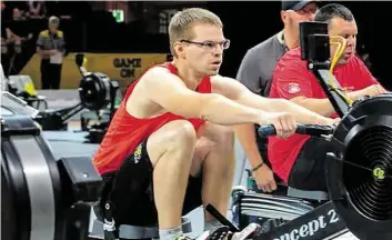  ?? BILD: BUNDESWEHR/BRONSMÖLLE­R ?? Simon Schole aus Hude ist schwerstbe­hindert. Mit seiner Reha-Gruppe der Bundeswehr hat er bei den Invictus Games in Sydney teilgenomm­en.