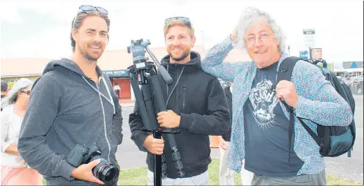 Film crew puts focus on Tararua - PressReader