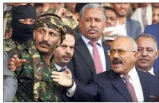  ?? (Photo EPA) ?? Après les propos «pro-saoudiens » de l’ancien président yéménite Ali Abdallah Saleh, l’alliance entre les deux composante­s rebelles semble avoir volé en éclats.