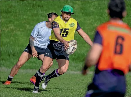  ?? PHOTOS: WARWICK SMITH/STUFF ?? Kurt Baker spent much of yesterday’s Turbos training session at fullback, but has yet to get internatio­nal clearance to play tomorrow.