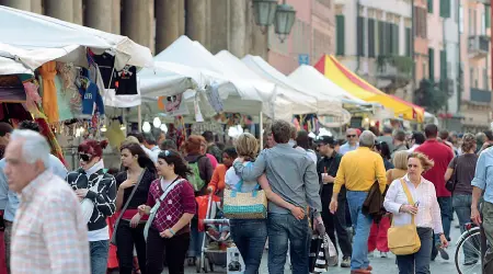  ??  ?? In città e provincia Sono decine le proposte per Pasqua in città e anche in provincia