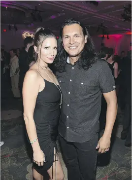  ??  ?? Summer Tiger and Adam Beach