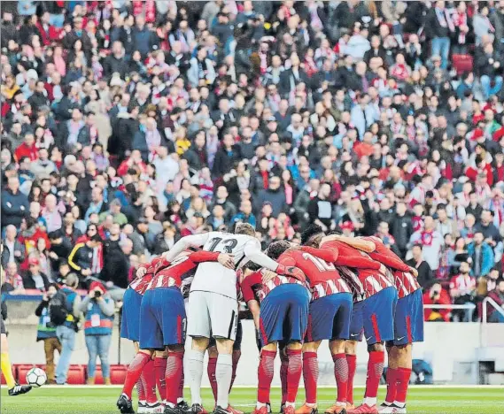  ?? FOTO: J.A.S. ?? El equipo colchonero ha comenzado su andadura en el nuevo estadio del equipo con un rendimient­o notable