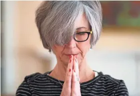  ?? JOE RONDONE/THE COMMERCIAL APPEAL ?? Sarla Nichols, pictured in a qigong sesson in 2018, was determined to spend as much of her time as possible truly living, her husband, Jimmy Lewis, said.
