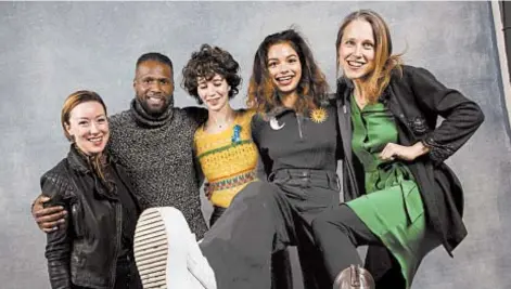  ?? JAY L. CLENDENIN/LOS ANGELES TIMES ?? “Madeline’s Madeline” actors Molly Parker, from left, Curtiss Cook, Miranda July and Helena Howard join director Josephine Decker for a January Sundance Film Festival photo shoot.