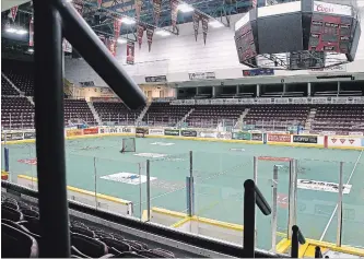  ?? CLIFFORD SKARSTEDT EXAMINER ?? A decision has finally been made on the Peterborou­gh Memorial Centre floor replacemen­t.