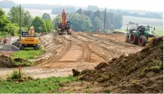  ?? Foto: Andrea Strahl ?? Die Vorarbeite­n im Mittelneuf­nacher Gewerbegeb­iet Nord zur Errichtung des Ver braucherma­rktes sind schon in vollem Gange.