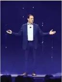  ??  ?? Cisco-Chef Chuck Robbins setzt auf die Entwickler-Community und Partner-Ökosysteme. Damit sollen die Anwender bessere Werkzeuge an die Hand bekommen, um ihre Netzwerke effizient und sicher zu verwalten.