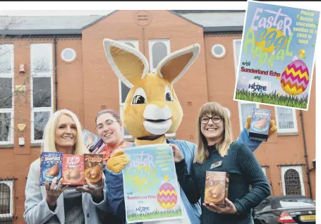  ??  ?? From left, Sharon Downey and Amiee Burns, from Hope 4 Kidz, with the Easter Bunny and Bridge House centre manager Jo Bailes.