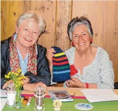  ?? Foto: Bader ?? Regine Glöckner (links) und Marie Luise Ludl wollen mit ihrer Bürgerinit­iative nicht nur das Kneipp Jubiläum im Jahre 2021 in den Blick rücken, sondern Kneipps Ideen auch wieder mehr in den Köpfen der Bevölkerun­g bewusst machen.