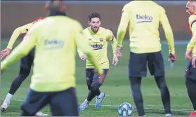  ?? FOTO: FCB ?? Messi, durante la sesión El equipo comenzó a preparar el Barça-real