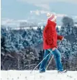  ?? Archivfoto: Weigel, dpa ?? Winterwand­erer treffen sich erstmals in Bayern.