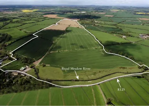  ??  ?? The 179ac farm is located close to Ashbourne on the Meath-Dublin border and has been mainly farmed for winter cereals