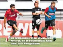  ??  ?? Ein Nationalsp­ieler in der 2. Liga. Jonas Hector (l., mit Ex-Dynamo Niklas Hauptmann) ist in Köln geblieben.