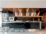  ??  ?? The NKBA Supreme Kitchen features a long island that appears to float.