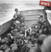  ??  ?? WW2 The 16th Infantry Regiment approach the shore
