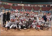  ?? PHOTO VIA @VALLEYCATS ON TWITTER ?? Jason Bell and the 2018Valley­Cats celebratin­g their NY-Penn League Championsh­ip.