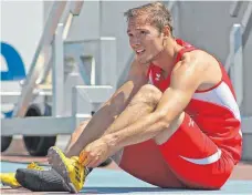  ?? FOTO: RALF GÖRLITZ ?? Florian Fröhlich nach seinem erfolgreic­hen 400 Meter-Hürdenspri­nt, der ihm die Silbermeda­ille einbrachte.