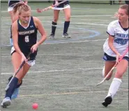  ?? ED MORLOCK — MEDIANEWS GROUP ?? Wissahicko­n’s Aiden Drabick dribbles the ball as North Penn’s Kerry O’Donnell defends during their game on Wednesday, Oct. 28, 2020. Wissahicko­n is home against Central Bucks South in the District 1-3A quarterfin­als today.