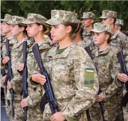  ?? (MINISTRY OF DEFENSE OF UKRAINE/FLICKR, CC BY-SA 2.0) ?? Women in the Ukraine military