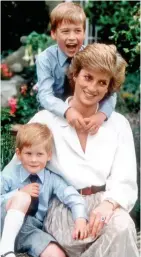  ??  ?? So loving: Princes Harry and William with Diana in 1988