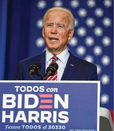  ?? Drew Angerer / Getty Images ?? El candidato presidenci­al demócrata Joe Biden habla el martes 15 de septiembre de 2020 durante un evento del Mes de la Herencia Hispana en el Osceola Heritage Park, en Kissimmee, Florida.