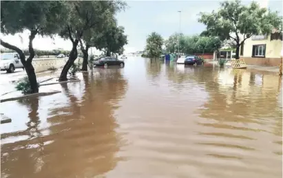  ?? Foto: Ángel García ?? Kaum regnet es etwas heftig, steht Dénia unter Wasser.