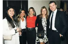  ?? ?? Virginia Bueno, Fernanda Tavares, Irene González, Eva Parapar y Domingo Martínez