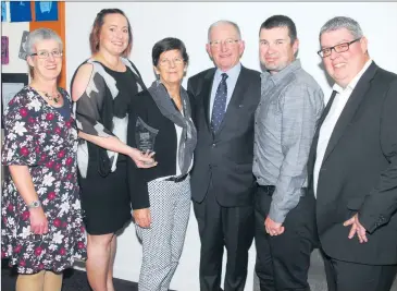  ??  ?? RECOGNITIO­N: From left, Wimmera River parkrun’s Bernadette Ryan and Candy Muszkieta, Judy and Rowly Paterson from ACE Radio, Andrew Sostheim, Wimmera River parkrun, and ACE Horsham general manager Brendan O’loughlin. Picture: DEAN LAWSON