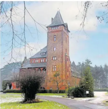  ?? FOTOS: DIETER ACKERMANN ?? Schloss Saareck wird heute als Gästehaus der Villeroy & Boch AG in Mettlach genutzt.