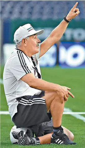  ??  ?? Ricardo Ferretti, con la selección mexicana