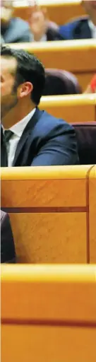  ?? ?? Pedro Sánchez y Alberto Núñez Feijóo, ayer en el Senado