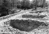  ?? REUTERS ?? Unmarked graves are seen at the “Traitors’ Cemetery”, set up specifical­ly to bury the bodies of coup plotters