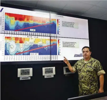  ?? RONALD CEDEÑO ?? ▶Andrés Pazmiño, director del Inocar, en entrevista con este Diario explicó la situación actual del fenómeno climatológ­ico.