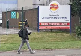  ??  ?? The Walkers crisp factory in Leicester after the company confirmed that there have been 28 positive cases of Covid-19 at the site. A local lockdown has been imposed following a spike in coronaviru­s cases in the city