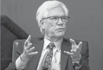  ?? JIM WELLS/POSTMEDIA NEWS ?? Jim Carr, the federal government’s special representa­tive for the Prairies, speaks at a Calgary Chamber of Commerce luncheon on Tuesday.