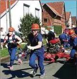  ??  ?? Die Jugendwehr aus Werningero­de erkämpfte sich den ersten Platz. Foto: Juvita Weinrich