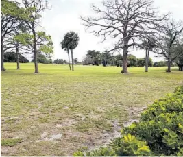  ?? CARLINE JEAN/SOUTH FLORIDA SUN SENTINEL ?? Delray Beach Golf Club has been around for nearly 100 years, but the aging course needs more than $10 million in repairs. The city plans to give six acres of the course along Atlantic Avenue to a developer in exchange for funding.