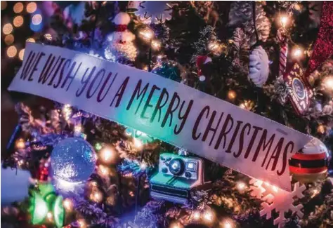  ?? JENNIFER JOHNSON ?? A “We wish you a Merry Christmas banner” was a new addition to Jennifer Johnson’s tree for 2020.