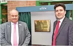  ?? ?? GWR’s Mark Hopwood, left, with Rail Minister Huw Merriman
