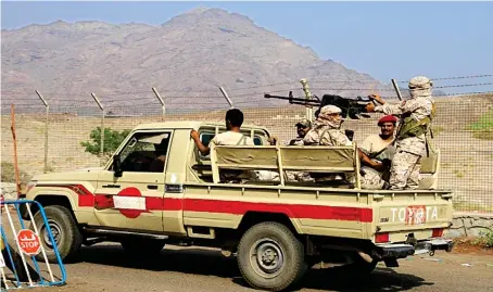  ?? Reuters/File ?? The Yemeni Defense Ministry tweeted that government troops were battling heavy attacks by the Houthis who were trying to push toward the city of Marib.