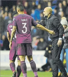  ?? FOTO: AP ?? Guardiola podría ser sancionado por la FA por su discusión con árbitros y técnico rival