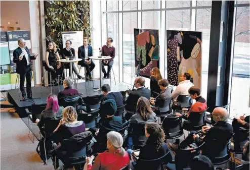  ?? SYLVIANE ROBINI ?? La Maison du développem­ent durable a récemment organisé un atelier sur le désinvesti­ssement des énergies fossiles.