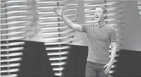  ?? [ Bloomberg ] ?? Facebook-Chef Mark Zuckerberg will Aktien spenden, aber Einfluss behalten.
