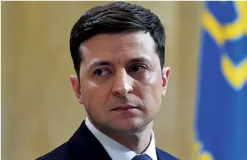  ?? DR ?? De forma surpreende­nte o comediante Volodymyr Zelensky lidera a preferênci­a dos eleitores