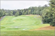  ?? KEVIN ADSHADE/THE NEWS ?? A view from the tee: The bunker on the right is about 250 yards from the tee.