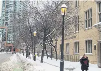  ?? JACK LAKEY ?? A reader complained that during winter in recent years, decorative street lights on the north side of Adelaide St. don't work at night. “Icy patches are difficult to see on winter nights.”