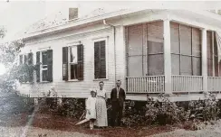  ?? Courtesy of Hilary Bellew ?? Lawrence and Marie Simon pose outside their Montrose home in 1909. Grandson Hilary Bellew recently restored the home.