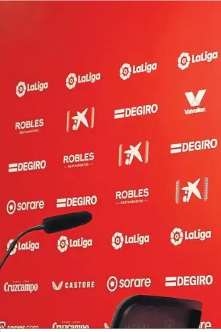  ?? ?? Jorge Sampaoli, en un instante previo a su rueda de prensa de ayer.